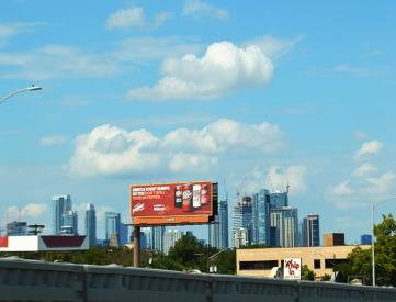 I-35 S W/S .25 MI N/O OLTORF