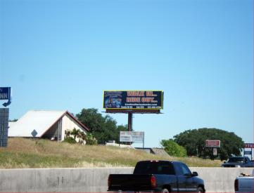 I-35 N W/S 300' N/O BRAKER LN