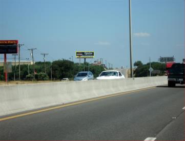 I-35 N E/S @ THREE POINTS