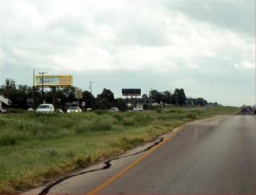 US 90 W. N/S 6.4 MI W/O LOOP 1604