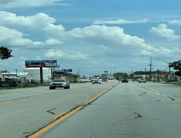 US 290 N/S (1509 E AUS. ST)@ MONTGOMERY