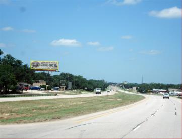 W/S 281 4 MI N/O US 290 E