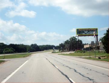 W/S 281 4 MI N/O US 290 E