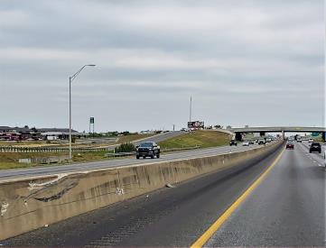 I-35-W/S 1.4 MI S/O FM 2001