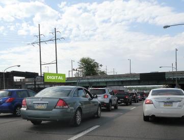 I-76/SCH. EXP. @ SPRING GARDEN FE