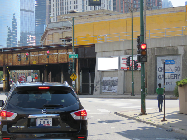 Hubbard St ES 4ft W/O Milwaukee Av F/N - 1