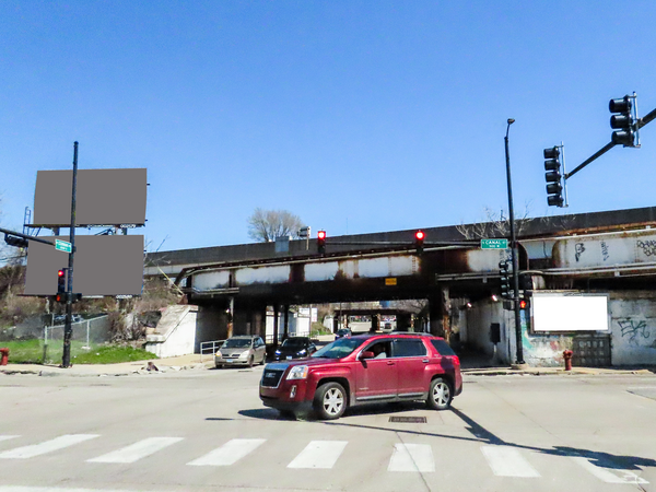 Cermak Rd SS 4ft E/O Canal St F/W - 1