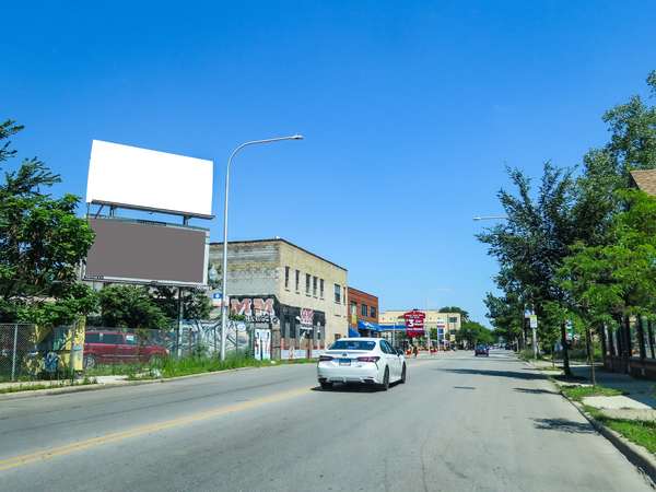Kedzie Av WS 140ft N/O 30th St F/S - 2