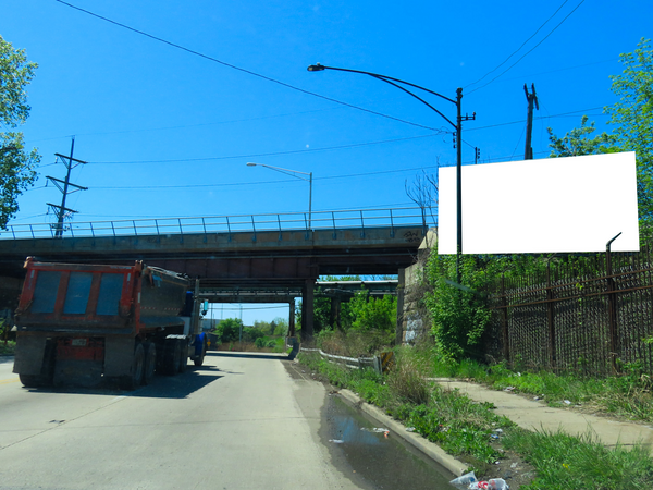 Ogden Av NS 0.3mi E/O Cicero Av F/E - 1