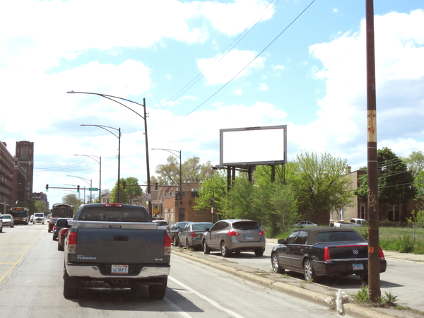 Pershing Rd NS 75ft W/O Hermitage Av F/E - 2