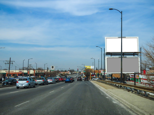 Pulaski Rd ES 145ft S/O 71st St F/S - 2