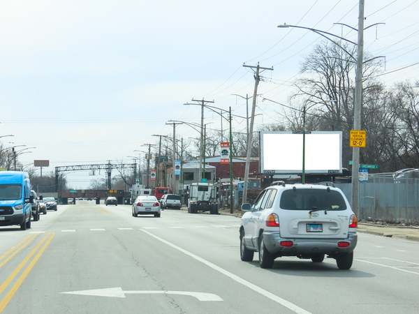 So Chicago Av WS 30ft S/O Greenwood Av F/N - 2