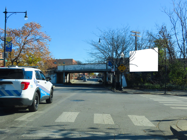 35th St SS 25ft E/O Leavitt Av F/W - 1