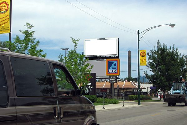47th St NS 73ft W/O Laflin Av F/W - 3