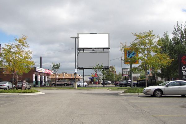 47th St NS 73ft W/O Laflin Av F/W - 4