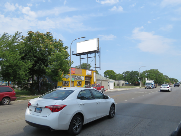 63rd St NS 40ft W/O Hoyne Av F/W - 1
