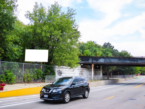 Milwaukee Av ES 1ft S/O Kenton Av F/N - 1