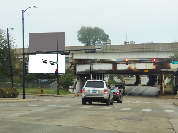 Cermak Rd NS 31ft E/O Canal St F/W - 1
