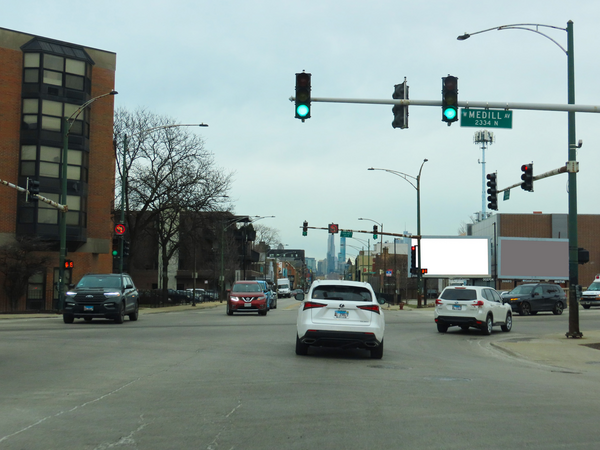 Ashland Av ES 8ft S/O Clybourn Av F/N - 1