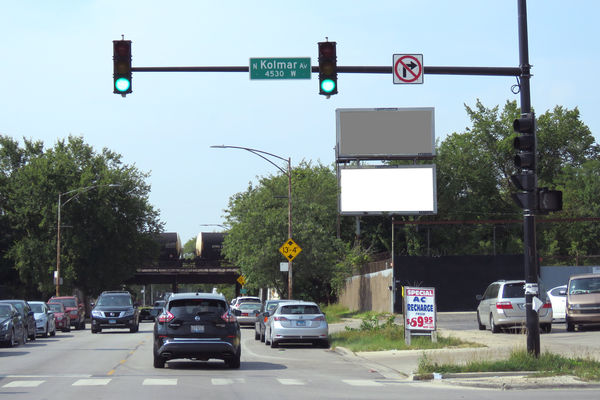 Augusta Blvd NS 273ft W/O Kolmar St F/E - 2