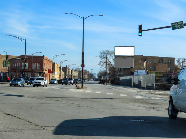 Cermak Rd SS 49ft E/O Springfield Av F/W - 2