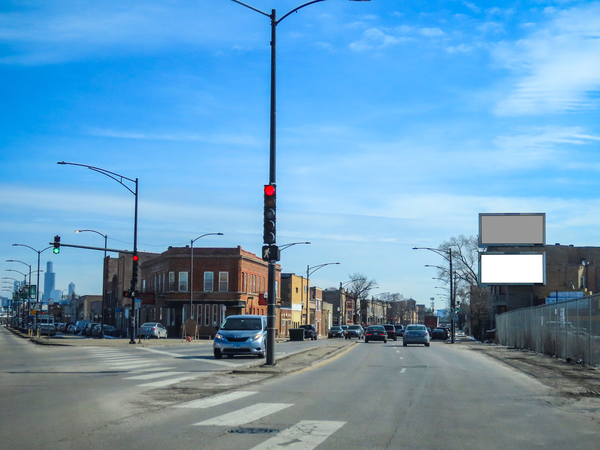 Cermak Rd SS 49ft E/O Springfield Av F/W - 1