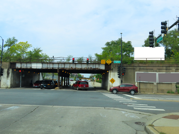I-94 Edens Xwy WS 20ft N/O Lawrence Av F/E - 2