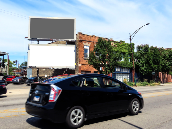 Fullerton Av NS 48ft E/O Francisco Av F/W - 1