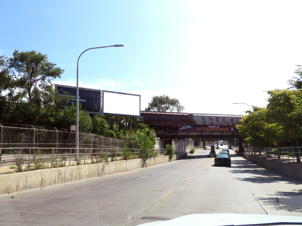Grand Av NS 0.25mi E/O Cicero Av F/W - 2