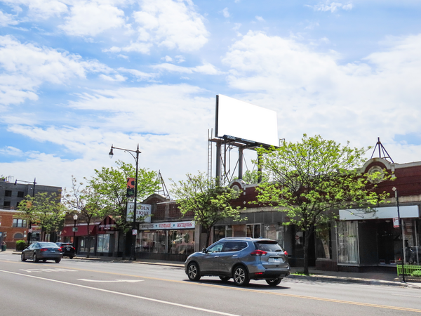 Irving Pk Rd SS 75ft E/O Troy Av F/W - 2