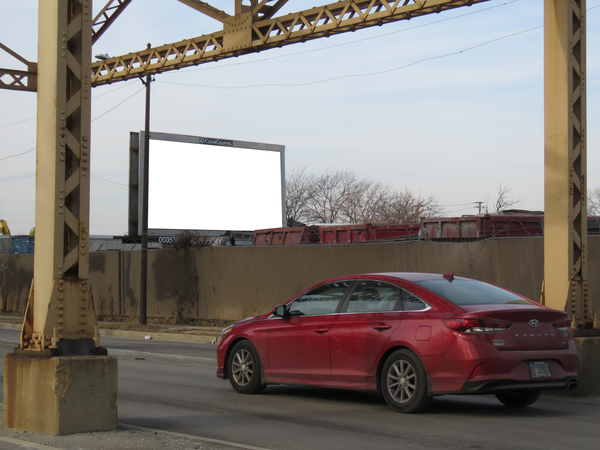 Lake St NS 180ft W/O Kilbourn Av F/E - 2