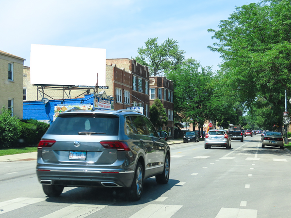 Laramie Av WS 75ft N/O Nelson St F/S - 1