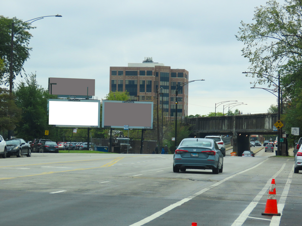 Milwaukee Av ES 155ft S/O Carmen St F/N - 2