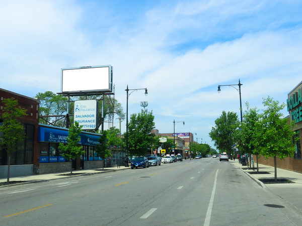 Milwaukee Av WS 145ft S/O Karlov Av F/S - 2
