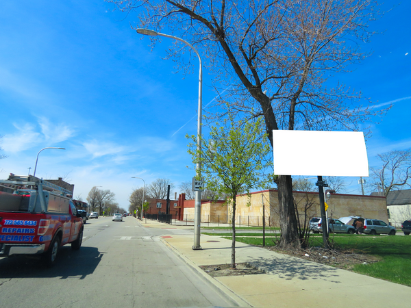63rd St NS 270ft W/O Racine Av F/E - 1