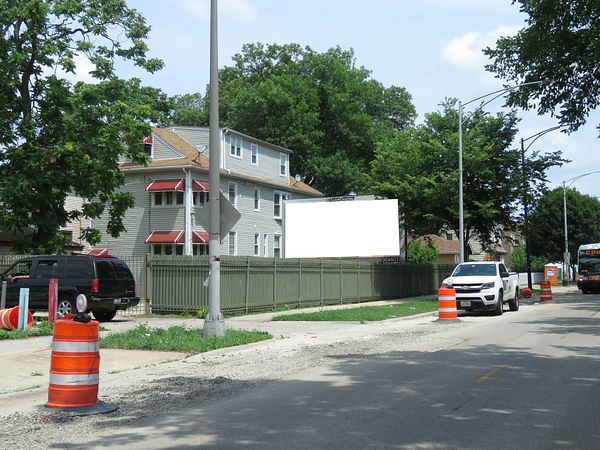 Marquette Rd NS 75ft W/O Seeley Av F/W - 1