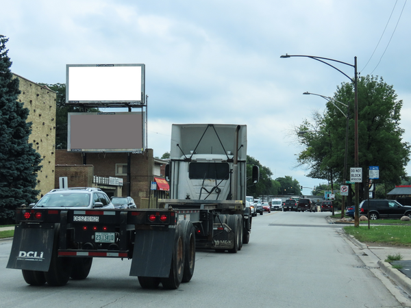 Kedzie Av ES 265ft N/O Columbus Dr F/N - 1