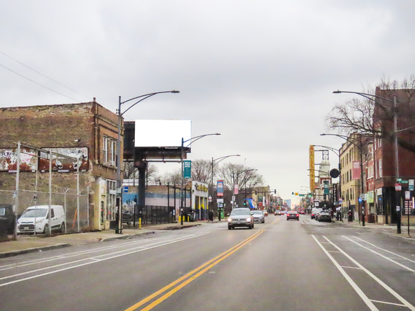 Cermak Av NS 65ft E/O Sacramento Blvd F/W - 1