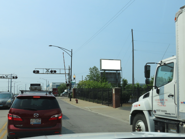 Pulaski Rd WS 750ft S/O 32nd St F/N - 3
