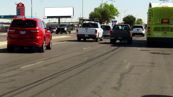 Dyer St WS 0.35mi N/O Hondo Pass F/S - 1
