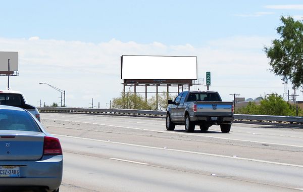 I-10 SS 250ft E/O Copia St F/W - 2