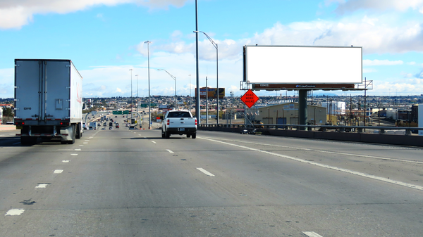 I-10 SS 0.2mi E/O Cotton St F/W - 2