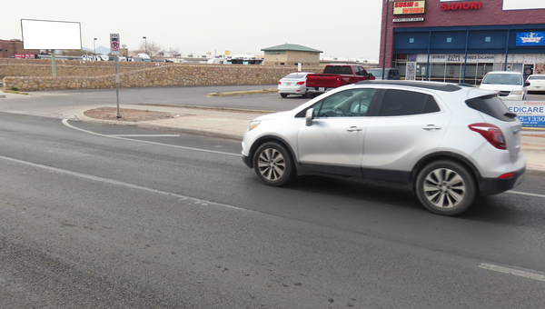 Zaragosa WS 0.25mi N/O North Loop Rd F/N - 2