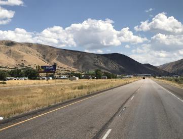 I-15 MP 64.96 S/O EXIT 67 EL NF