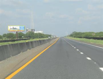 SS HWY 100 5.1MI E/O FM 1847 LHR LSF