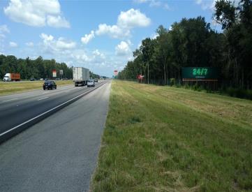 E/S I-95 1.5 MI. N/O EXIT 3 F/S