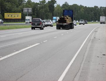 E/S I-95 .3M S/O EXIT 26 F/N %%