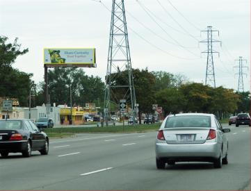 S/S 8 MILE RD 0.5 MI WO MOUND RD F/E
