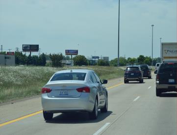 S/S I-94 0.4 MI WO OAKWOOD BLVD F/E