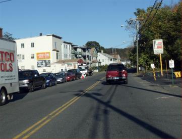 1815 THOMASTON AVENUE, WATERBURY